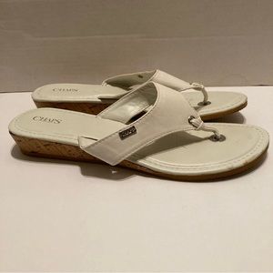Chaps Women’s Size 9-10 White Flip Flops Slip On Thongs‎